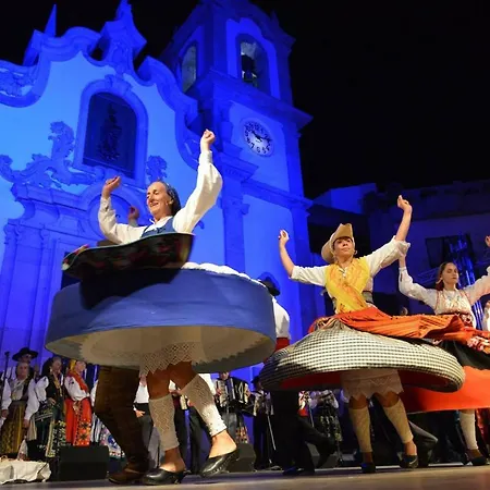 Angelas - Casa Do Coberto Holiday home *